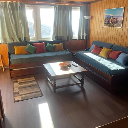 El Nevado Apartment *